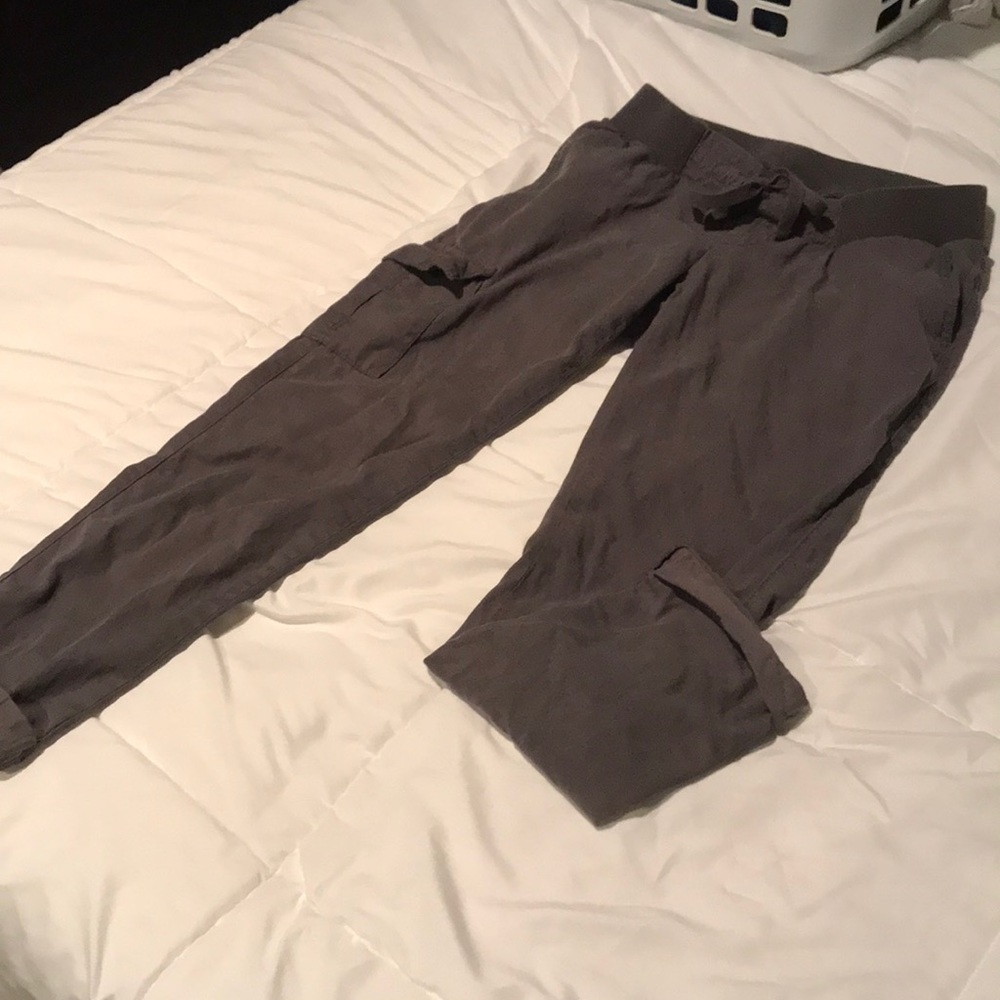 Motherhood gray utility pants, size small